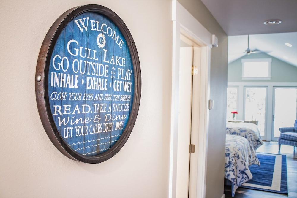 Quarterdeck Resort & Restaurant photo 6