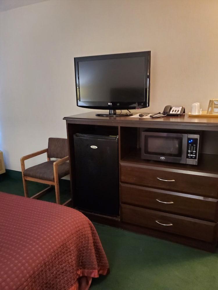 Bellis Inn photo 28