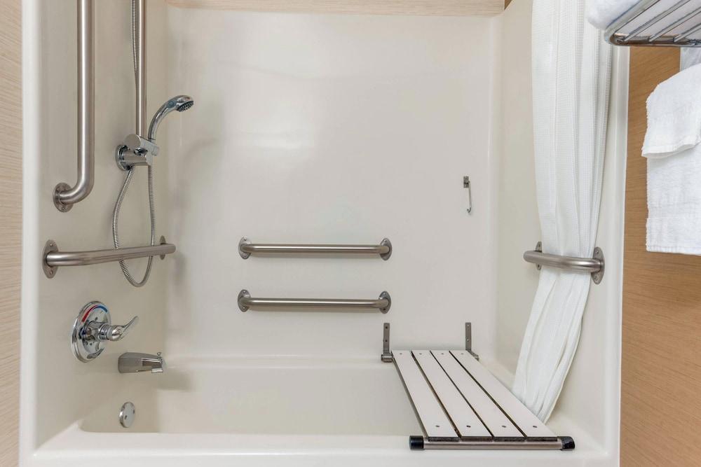 Fairfield Inn & Suites Stevens Point photo 15