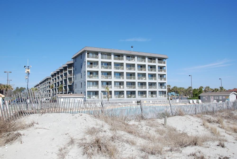 Myrtle Beach Resort by Beach Vacations photo 13