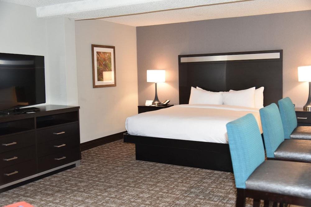 DoubleTree by Hilton Murfreesboro photo 9