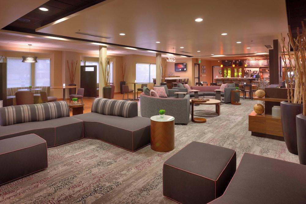 Courtyard by Marriott Sandy photo 5