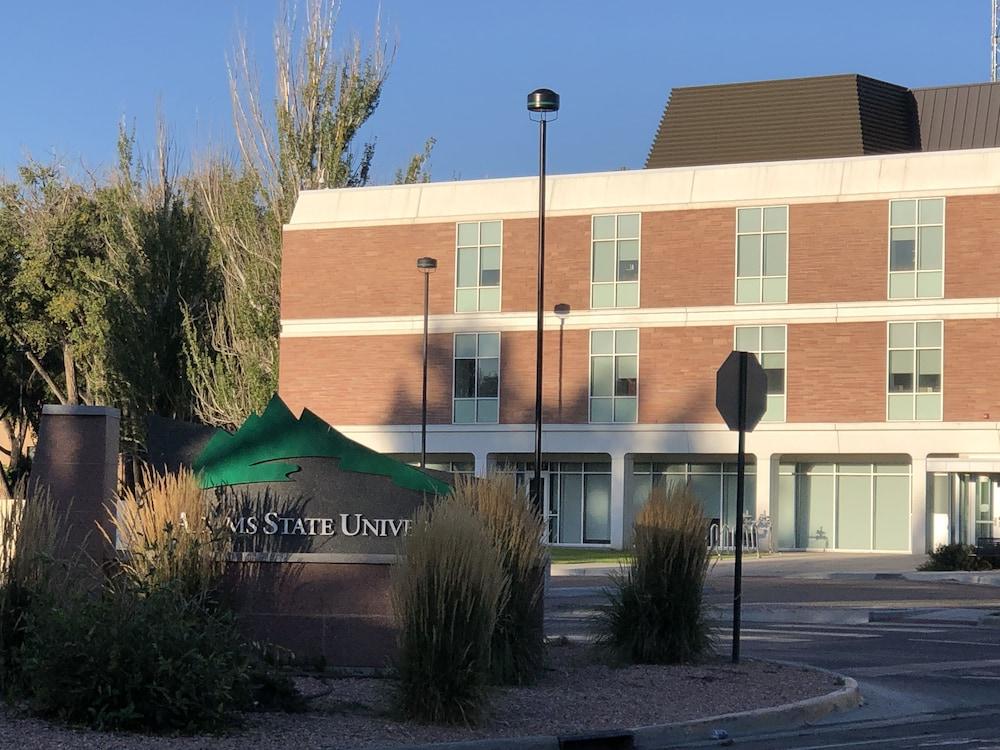Dunes Inn photo 45