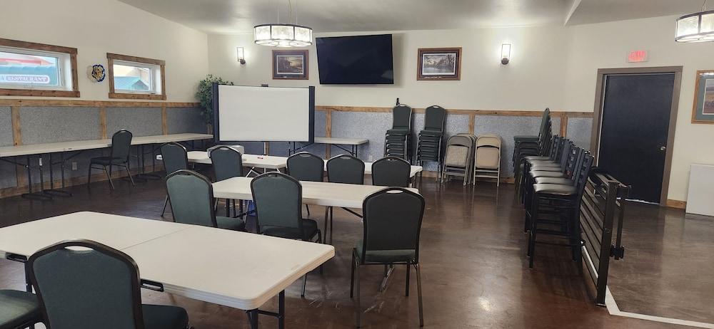 Locomotive Inn photo 25