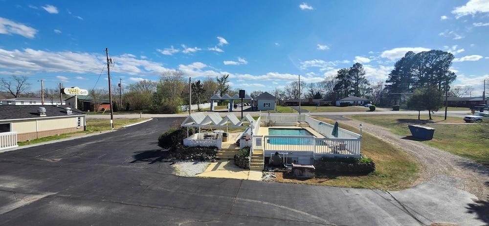 Twin Lakes Inn photo 6