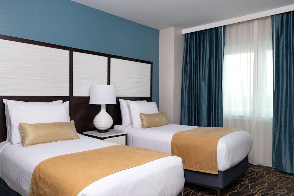 WorldMark Anaheim photo 8