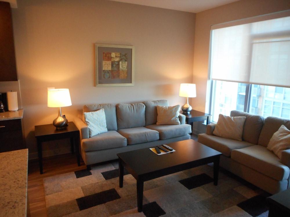 Weichert Suites at The Ovation photo 7
