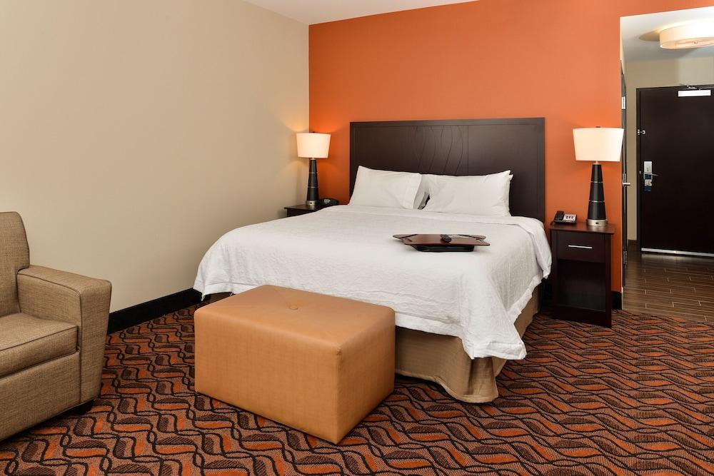 Hampton Inn & Suites Harvey/New Orleans West Bank photo 3
