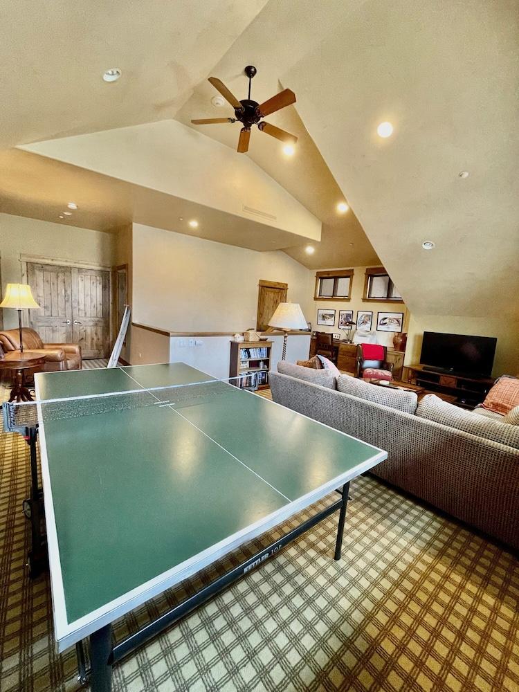 Arrowhead Village, A Vail Resorts Property photo 40