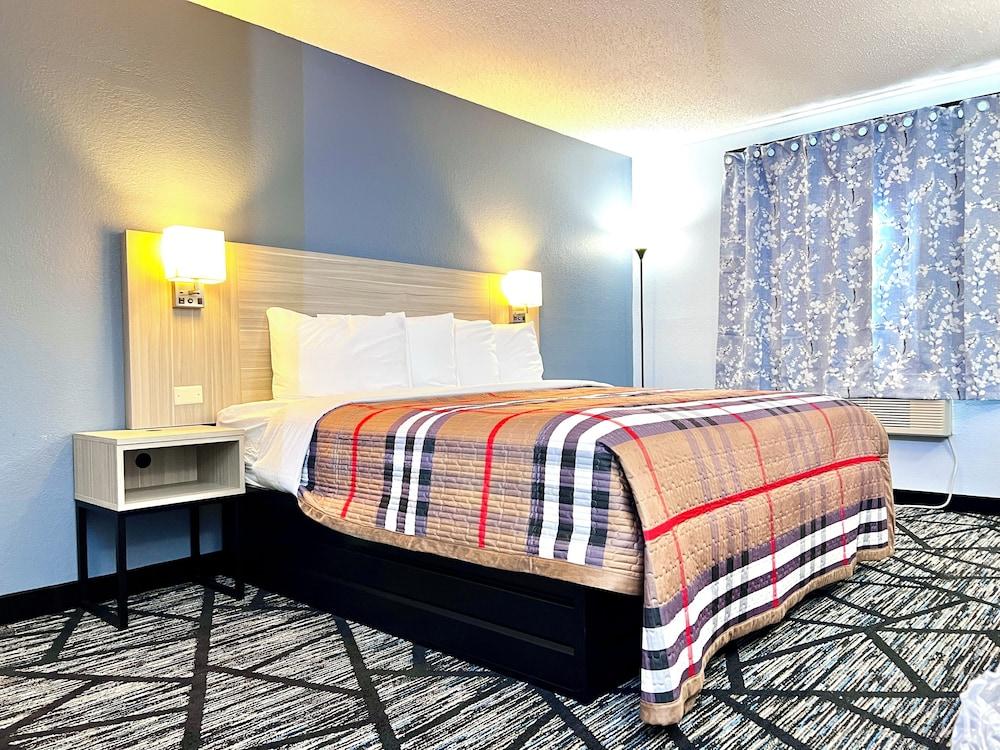 Hotel Butler Inn PA photo 27