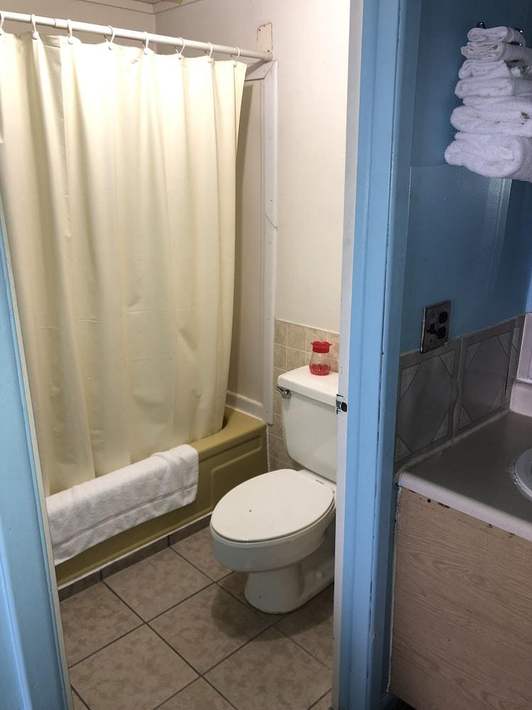 Friendly Inn Motel photo 5