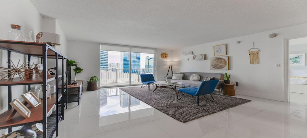 Icon Residences photo 52