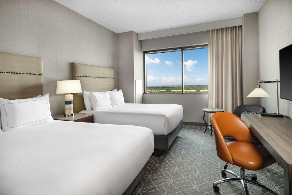 Hilton Richardson Dallas photo 13