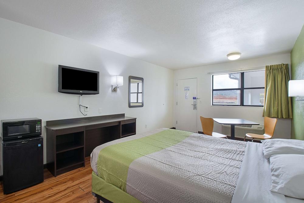 Motel 6 Chattanooga, TN photo 6
