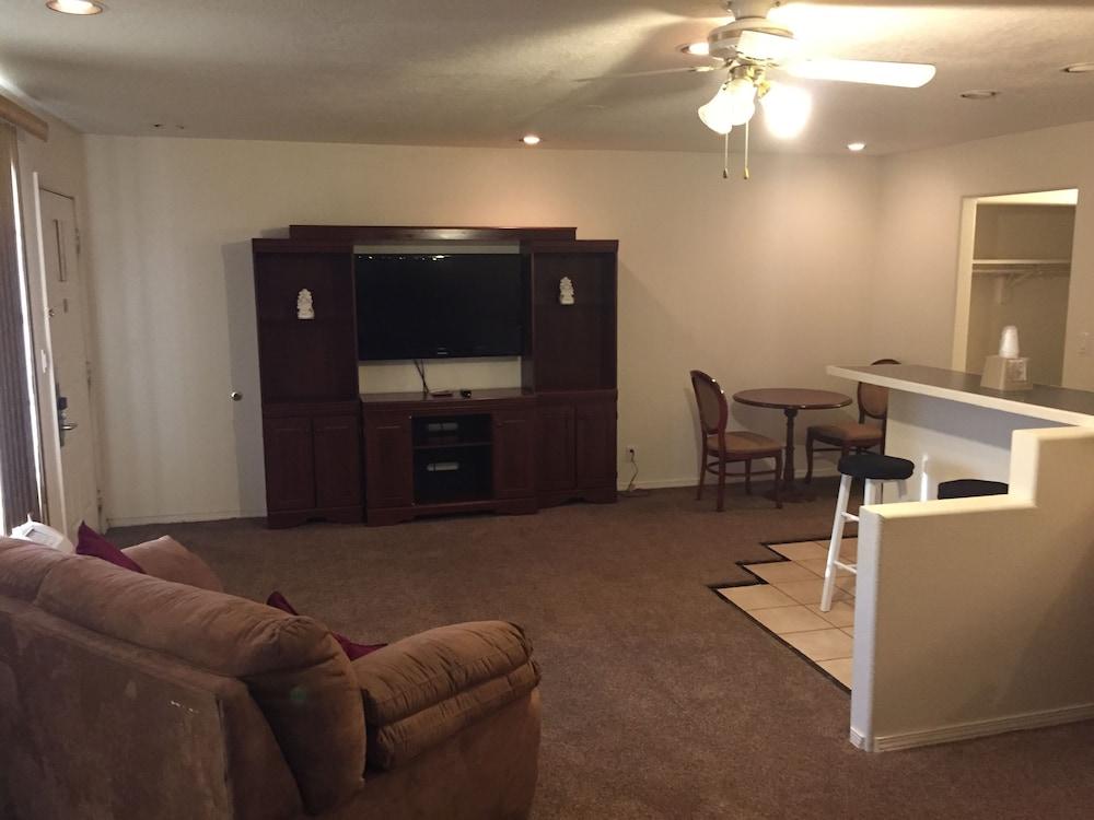 Lovington Inn photo 9