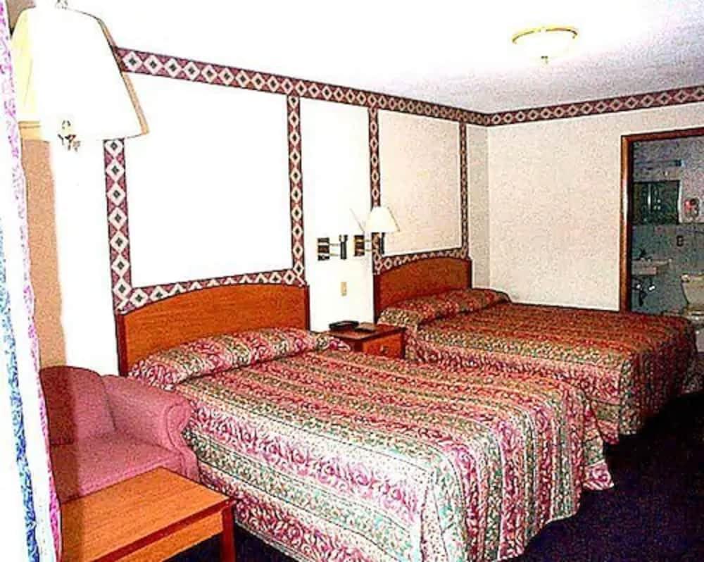 Wesley Inn & Suites photo 6
