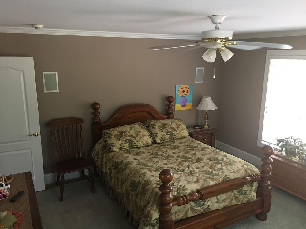 The Lakeside Resort photo 72