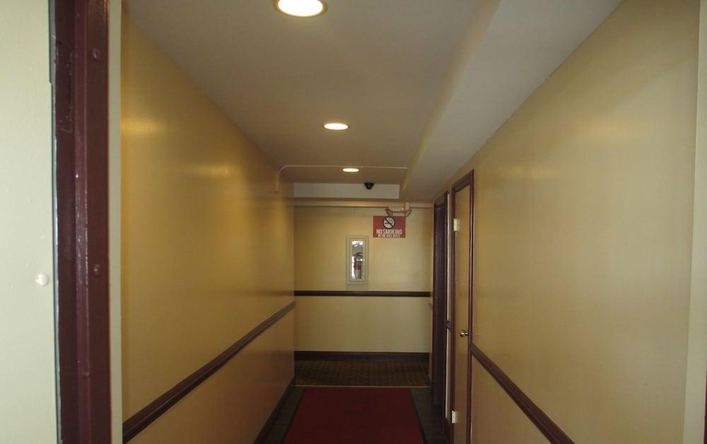 Regal Inn - Chicago O'Hare Airport photo 49