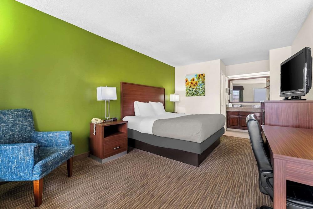 Quality Inn Eastman photo 5