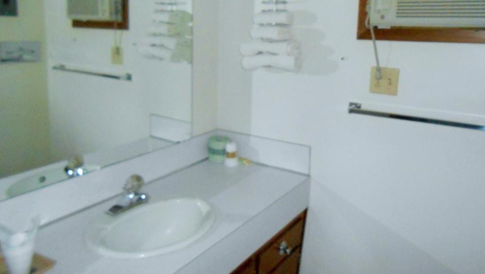 Budget Inn Long Praire photo 3