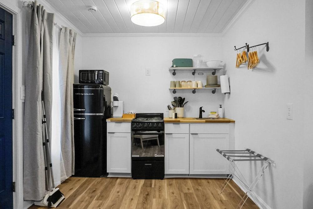 Boardwalk Inn photo 89