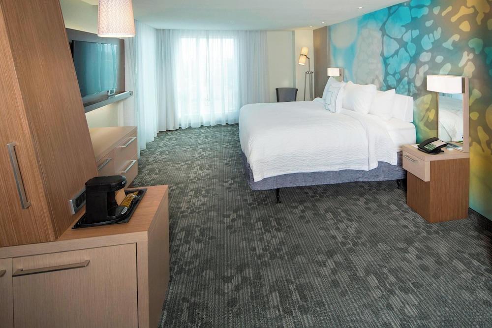 Courtyard by Marriott Dallas Midlothian-Midlothian Conf Ctr photo 12