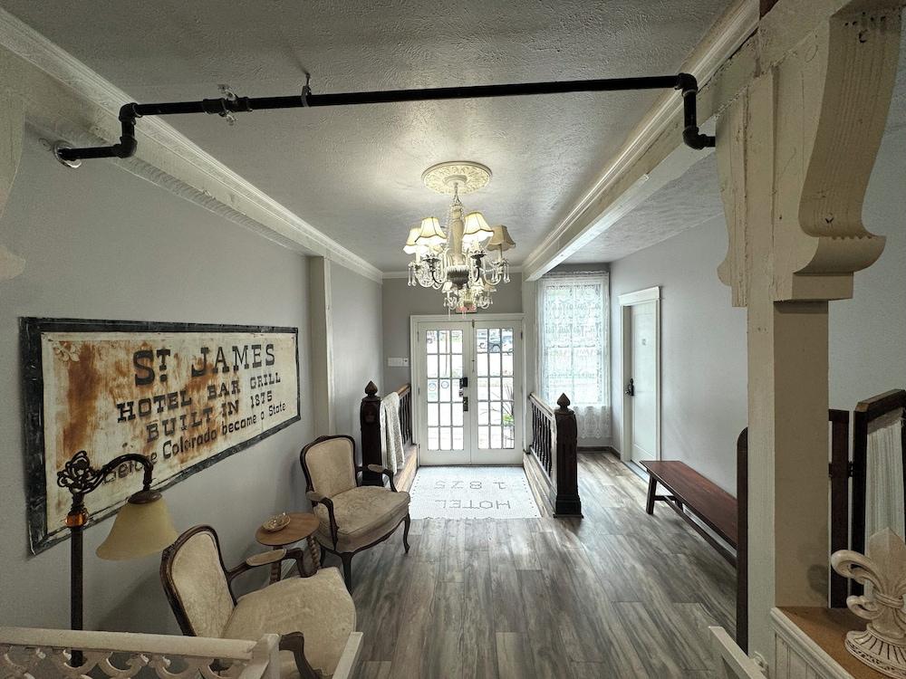 St James Hotel photo 4