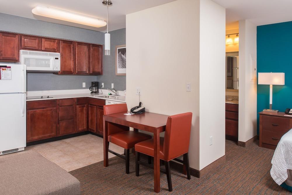 Residence Inn by Marriott Laredo Del Mar photo 6