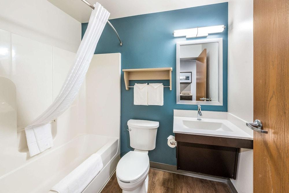 WoodSpring Suites Columbus West - Hilliard photo 10