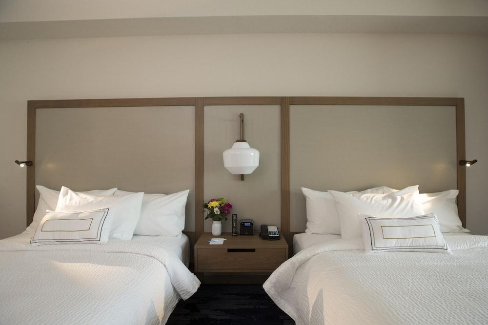 Fairfield Inn & Suites by Marriott Philadelphia Valley Forge/Great Valley photo 7