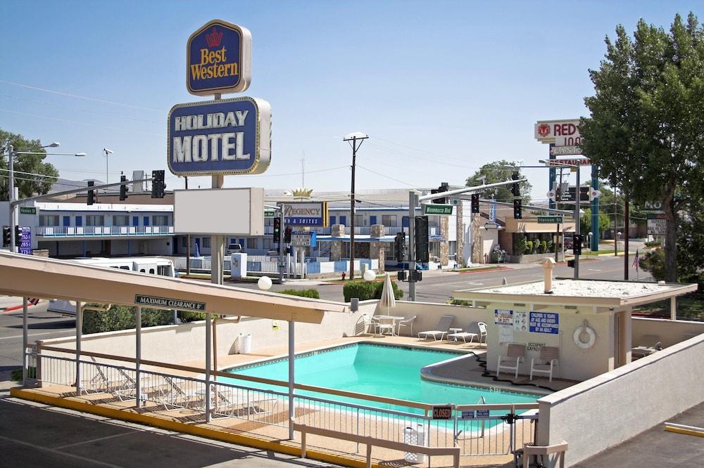 Holiday Motel photo 27