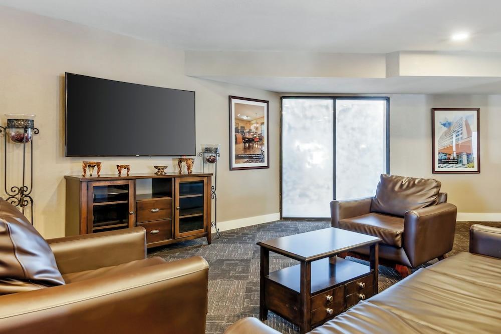 Polynesian Hotel & Suites Wisconsin Dells/Lake Delton photo 60
