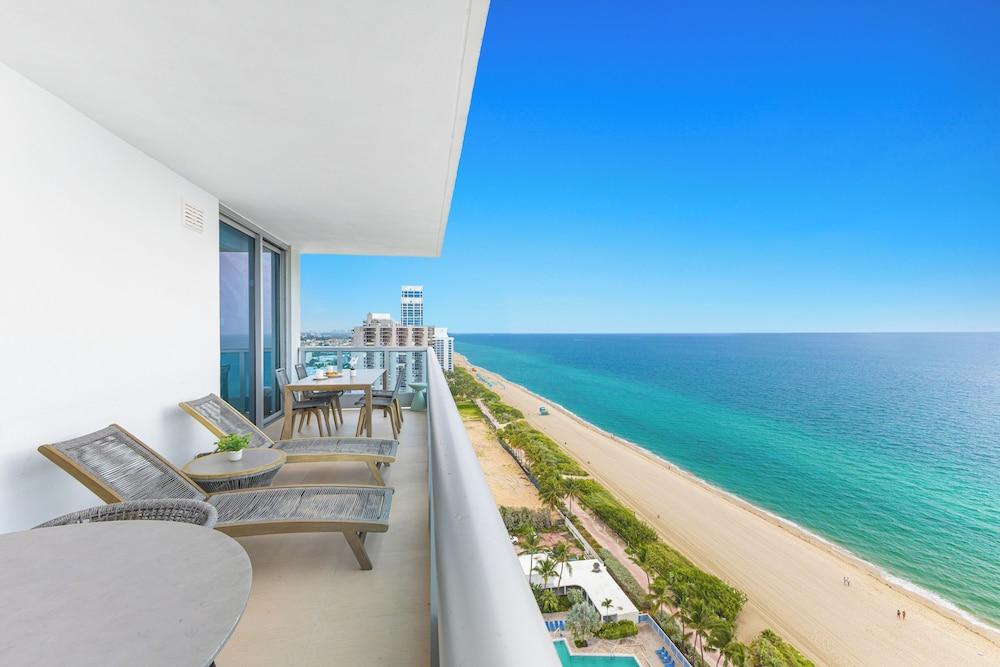 Dharma Home Suites Miami at Monte Carlo photo 67