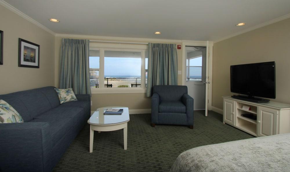 Sea Chambers Motel photo 24