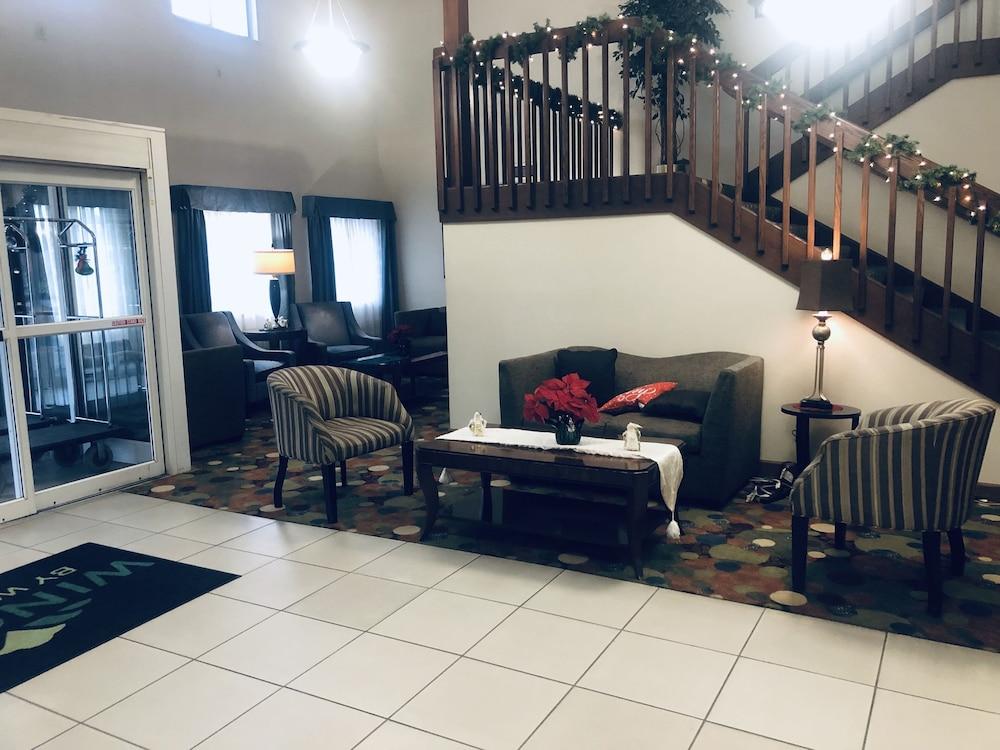 Wingate by Wyndham Ashland photo 14