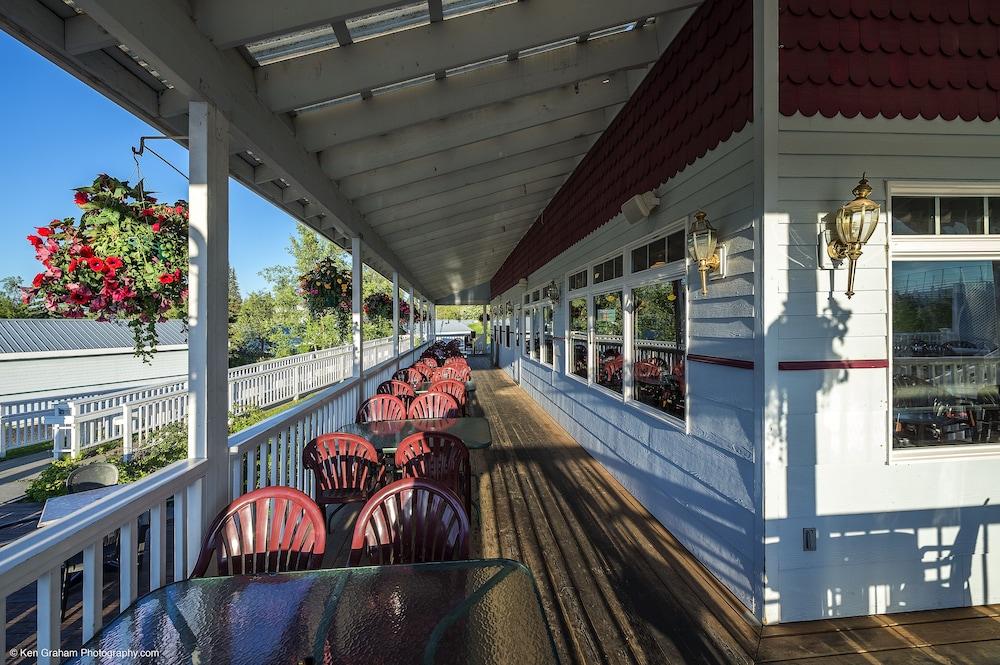 Rivers Edge Resort photo 35