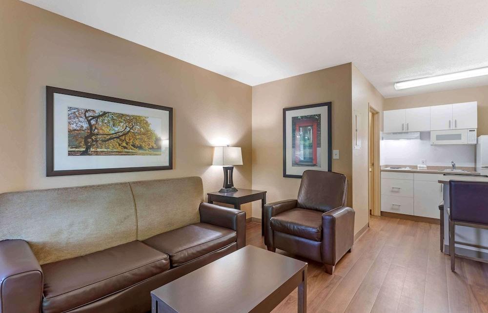 Extended Stay America Suites DC Alexandria Eisenhower Ave photo 27