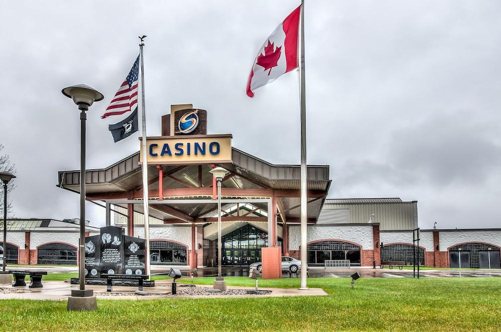 Shooting Star Casino & Hotel photo 16