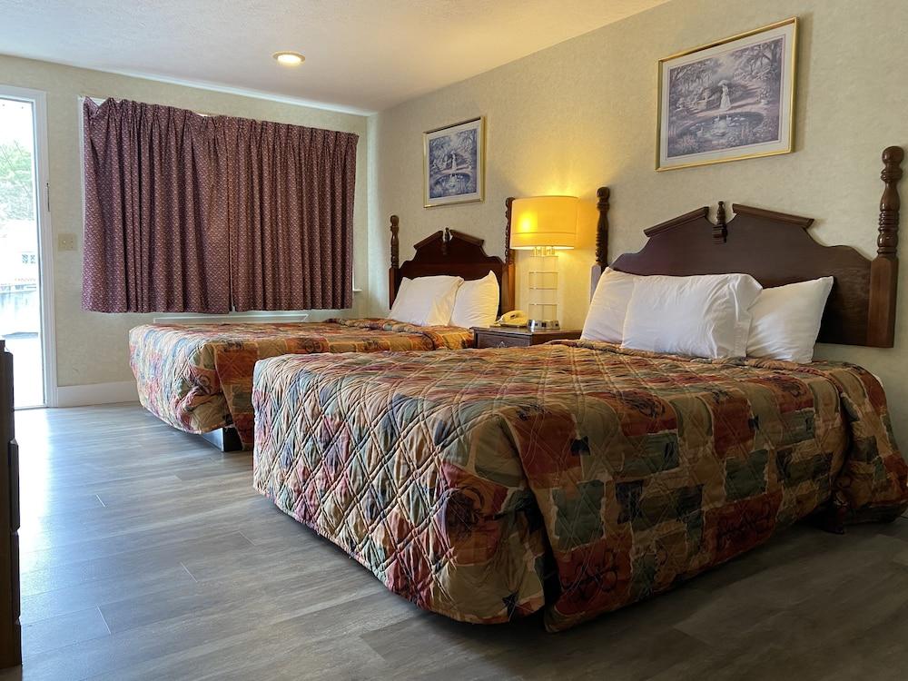 Economy Lodge photo 29