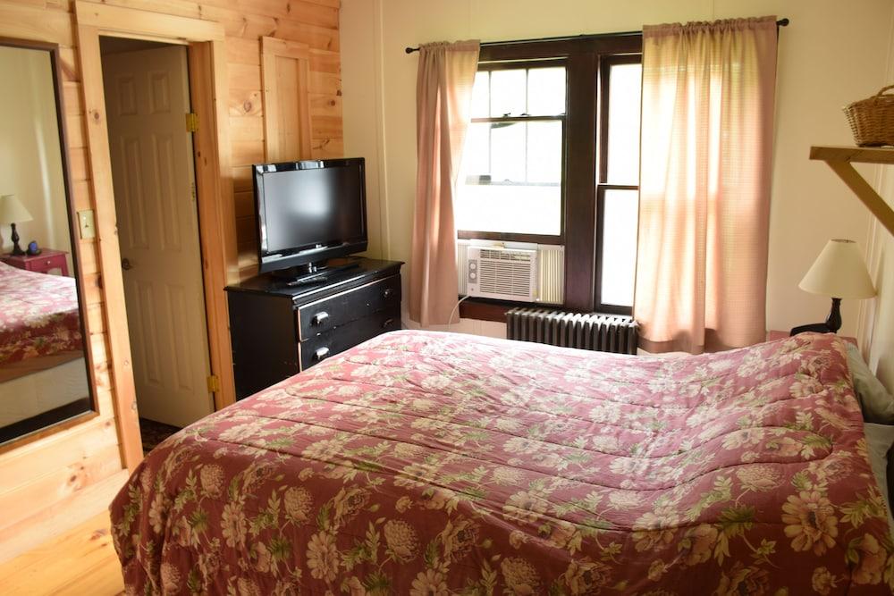 The Baseball Hotel photo 12