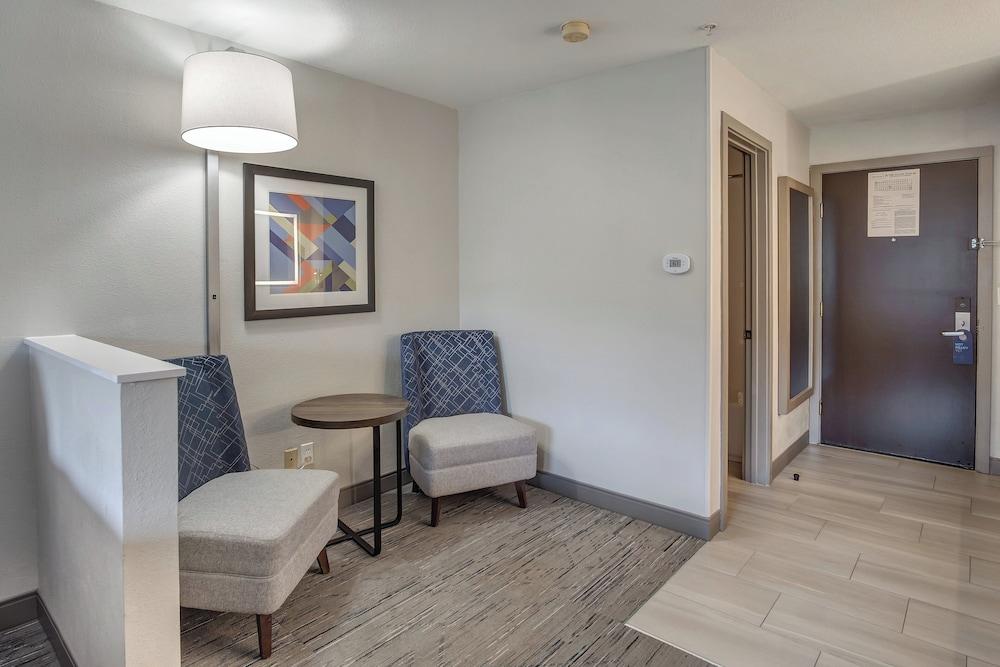 Holiday Inn Express Portland East - Troutdale by IHG photo 8