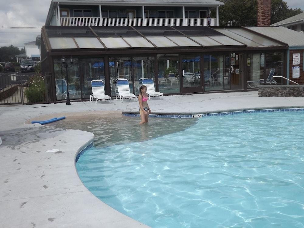 The Mariner Resort photo 3