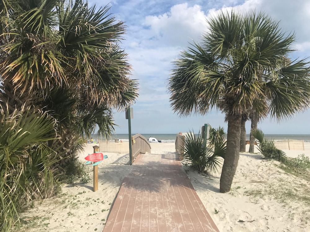 Hilton Head Resort photo 11