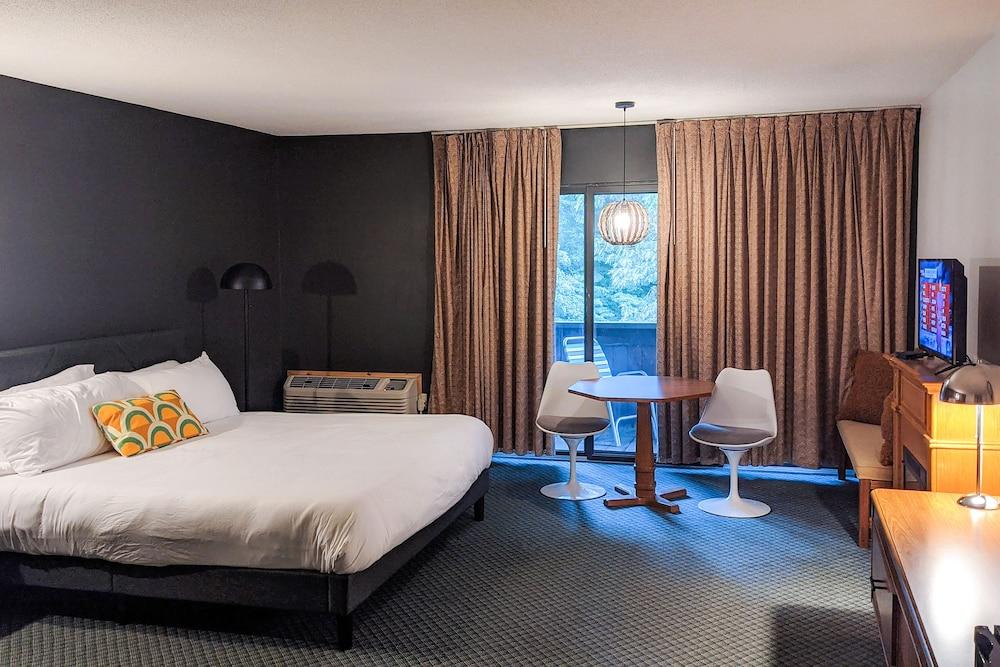 Catskill Mountain Lodge photo 37
