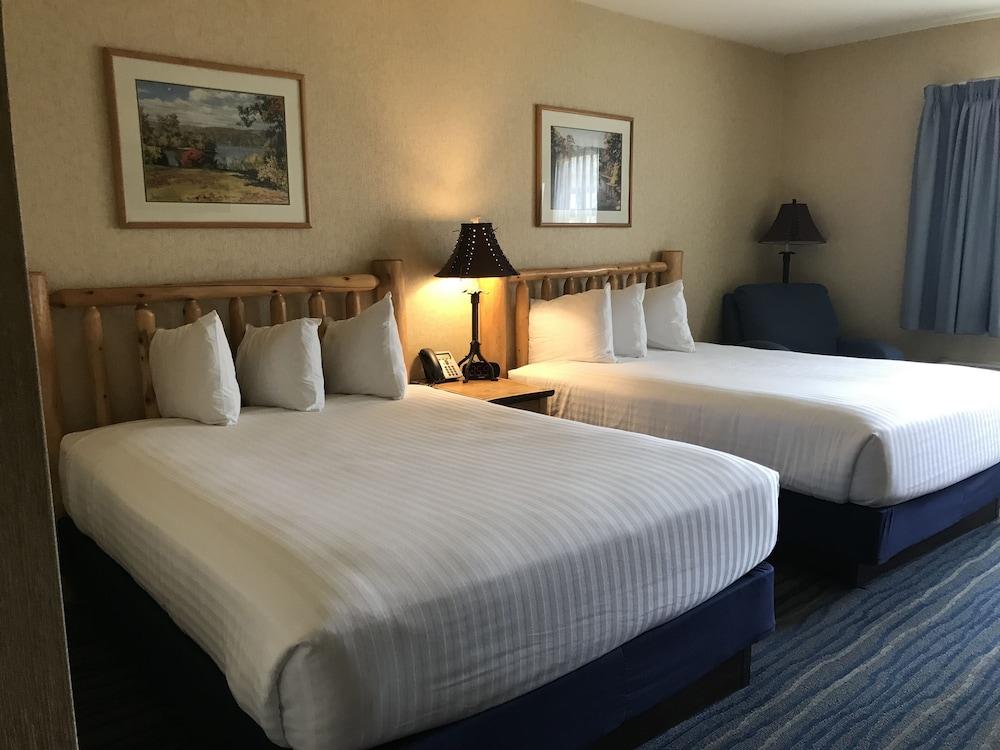 Kewadin Casinos St. Ignace Hotel photo 3