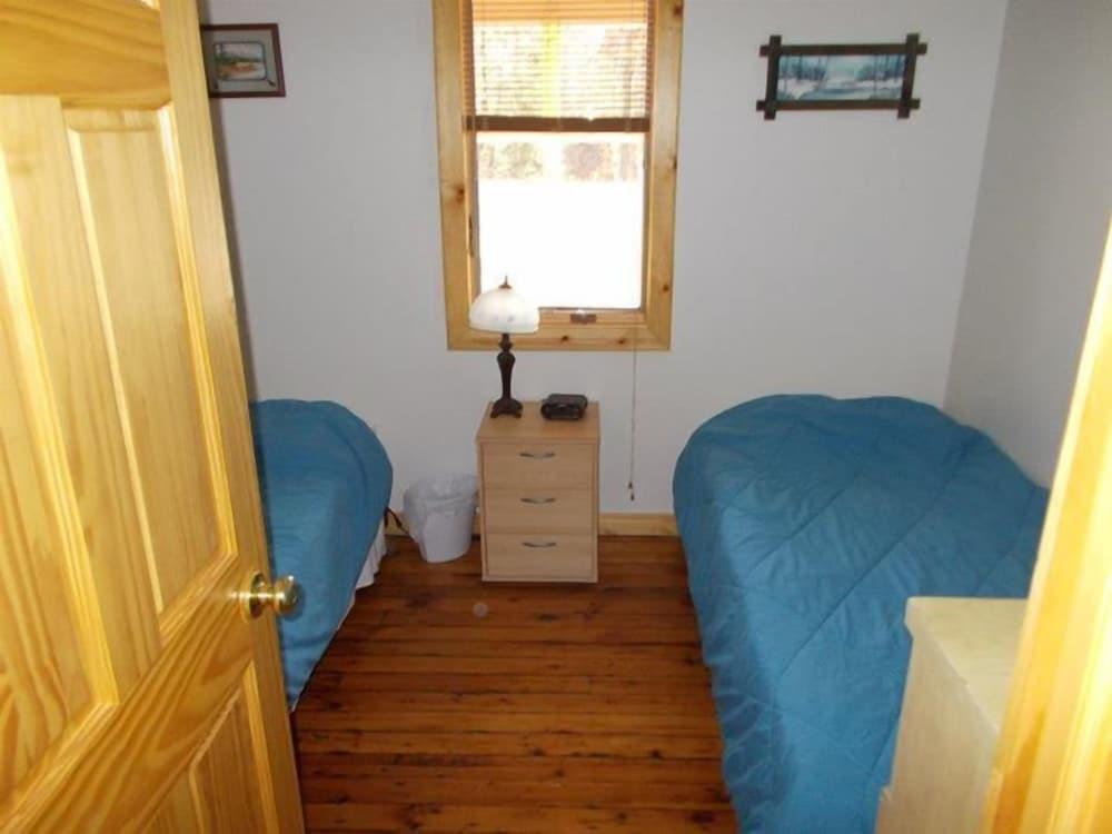 D's Base Camp photo 13