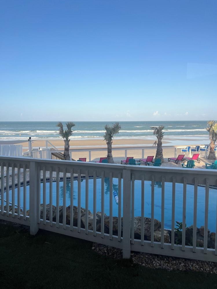 Flamingo Inn Beachfront photo 74