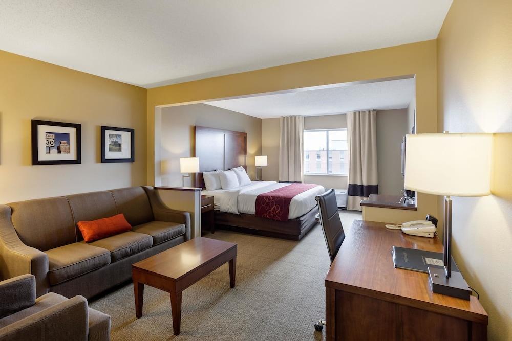 Comfort Suites Lincoln North photo 5