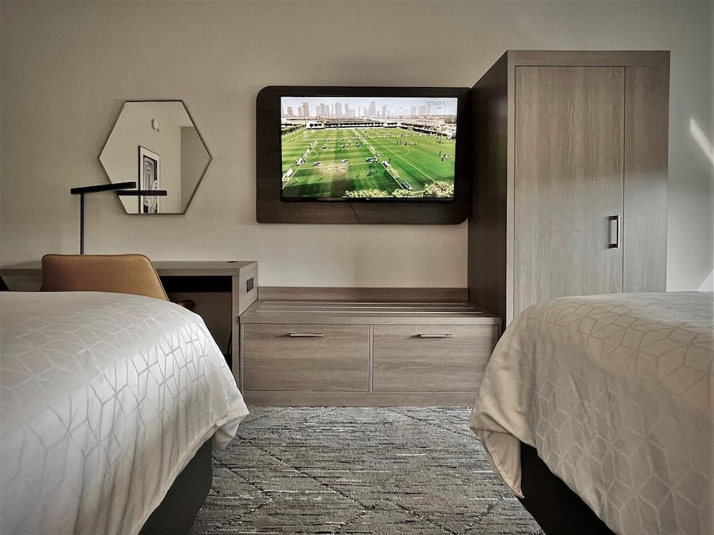 Holiday Inn Express Hotel & Suites New Tampa I-75 by IHG photo 47