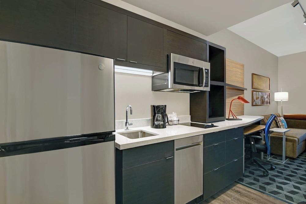 TownePlace Suites by Marriott Lima photo 28